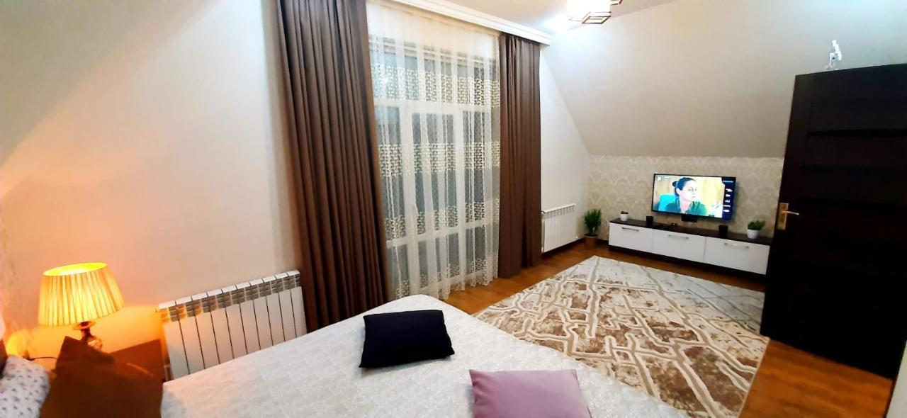Dom Semya Deluxe Gusar Qusar Exterior photo